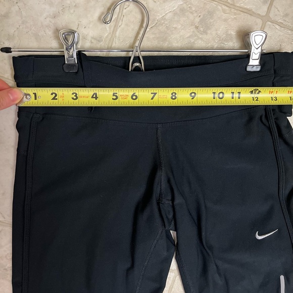 EUC : Nike : Knee-Length Running Leggings - Picture 3 of 3